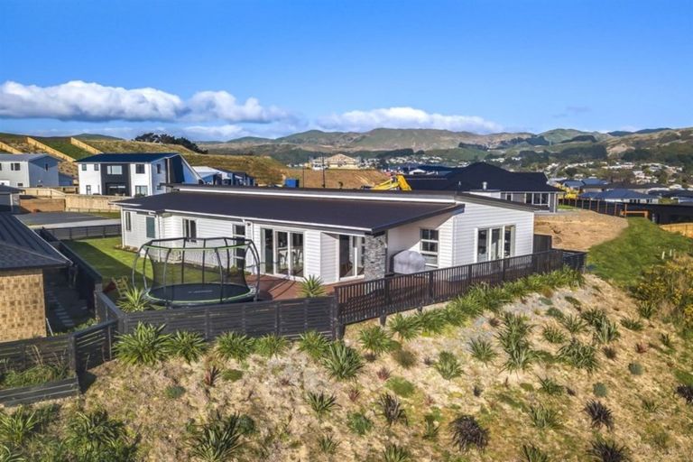 Photo of property in 112 John Burke Drive, Aotea, Porirua, 5024