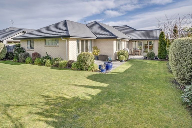 Photo of property in 26 Cedar Place, Rangiora, 7400