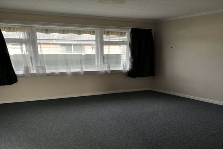 Photo of property in 124 Maidstone Road, Ilam, Christchurch, 8041