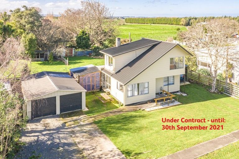 Photo of property in 1 Lupton Street, Waverley, 4510
