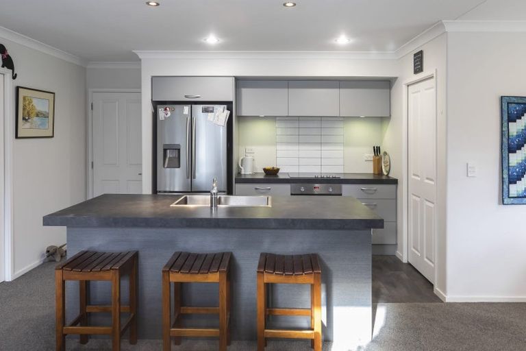 Photo of property in 14 Garforth Green, Halswell, Christchurch, 8025