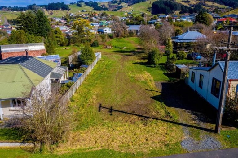 Photo of property in 7 Reservoir Road, Sawyers Bay, Port Chalmers, 9023