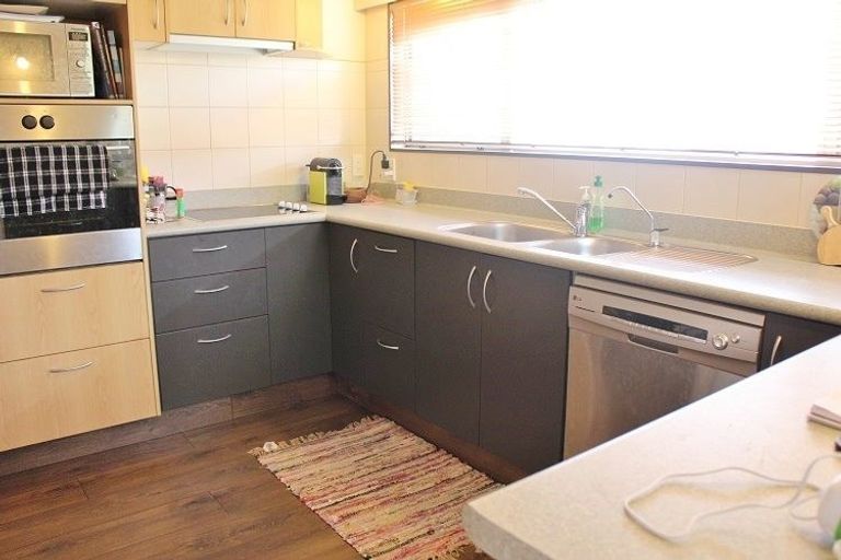 Photo of property in 14 Ngatarua Road, Putiki, Whanganui, 4500