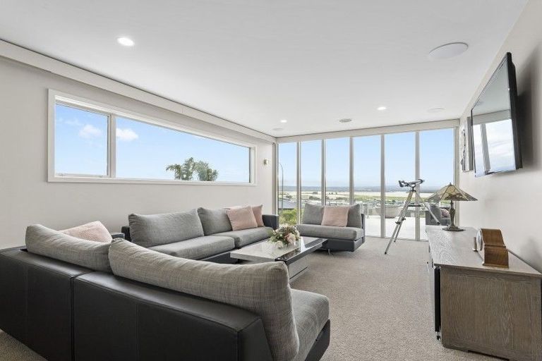 Photo of property in 10 Pinnacle Place, Wakatu, Nelson, 7011