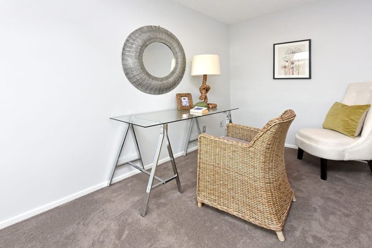 Photo of property in 5d Mcquoids Road, Flat Bush, Auckland, 2019
