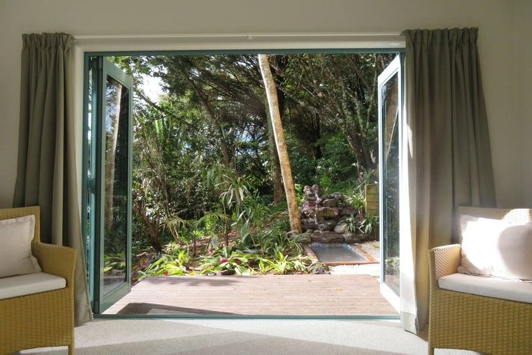 Photo of property in 8 Scoresby Street, Opua, 0200