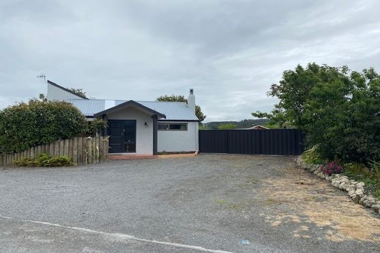 Photo of property in 35 Donegal Crescent, Tamatea, Napier, 4112