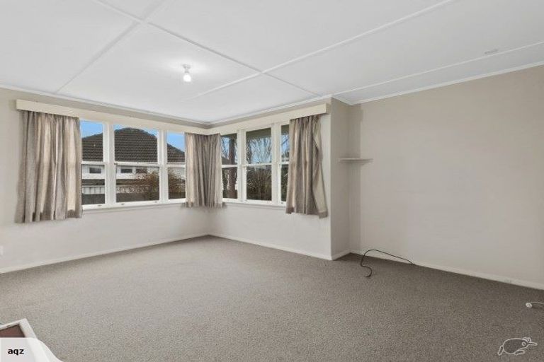Photo of property in 3 Fisk Street, Naenae, Lower Hutt, 5011