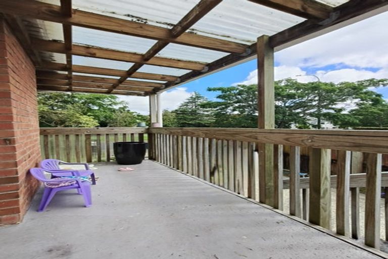 Photo of property in 25 Universal Drive, Henderson, Auckland, 0610