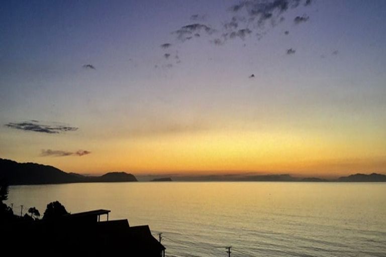 Photo of property in 19 The Crescent, Raumati South, Paraparaumu, 5032