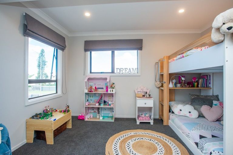 Photo of property in 166 Avondale Road, Greenmeadows, Napier, 4112