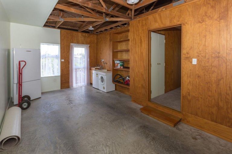 Photo of property in 10b Carlton Road, Pukekohe, 2120