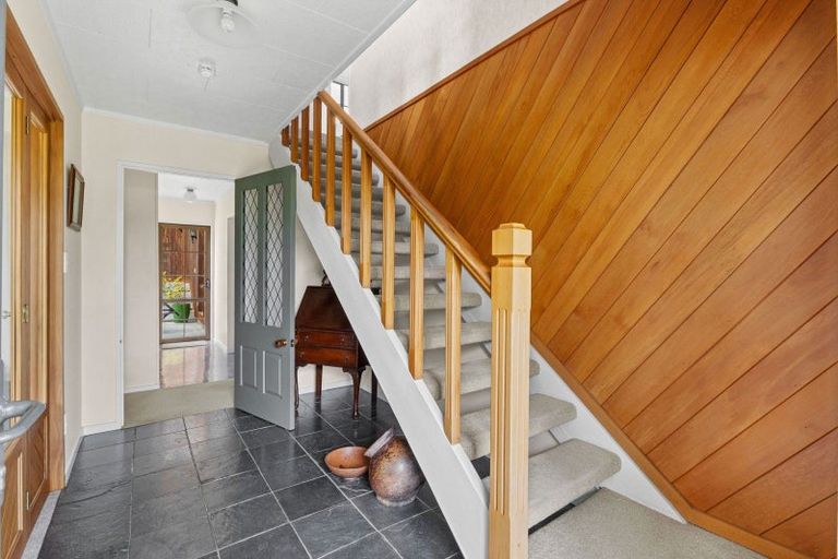 Photo of property in 27 Burtts Road, Durie Hill, Whanganui, 4500