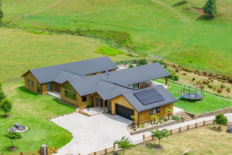 Photo of property in 120 Corcoran Road, Te Pahu, 3285