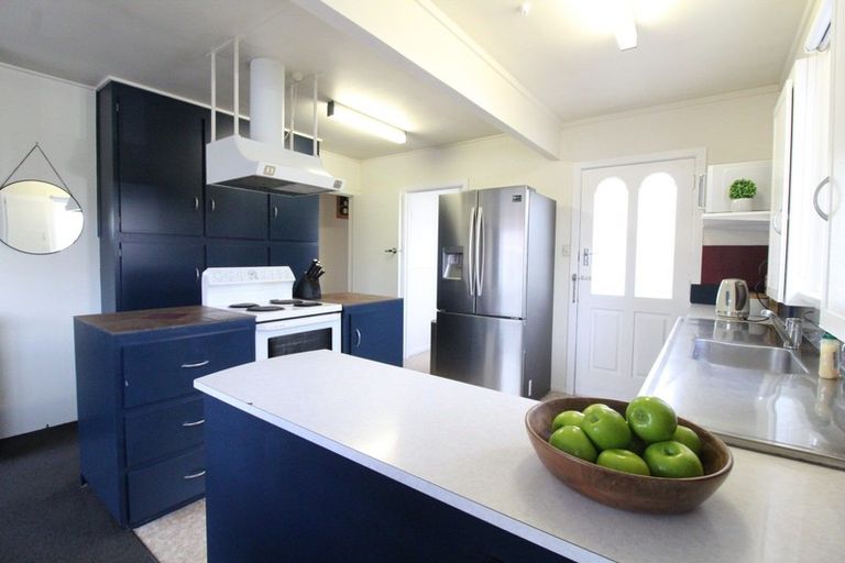 Photo of property in 14 Dejoux Road, Winton, 9720