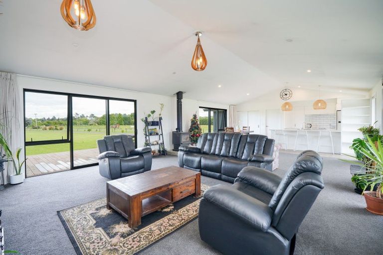 Photo of property in 15 Oreti Road, Otatara, Invercargill, 9879