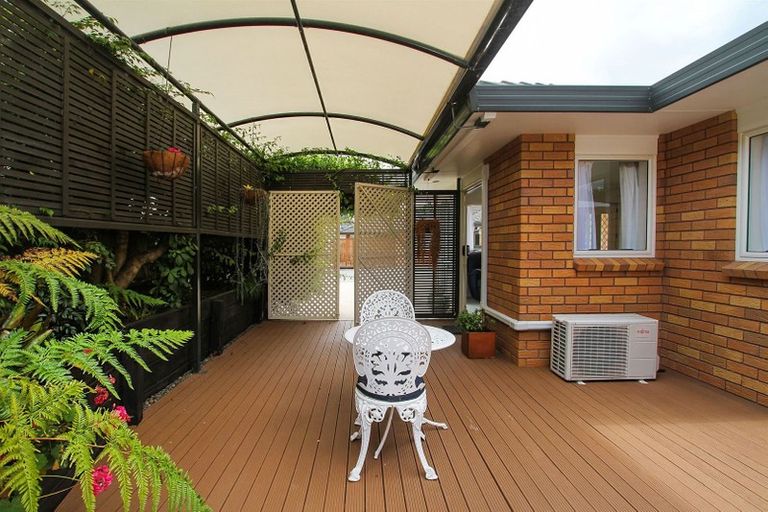 Photo of property in 50a Torkar Road, Clarks Beach, 2122