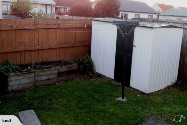 Photo of property in 9 Ross Crescent, Fairfield, Hamilton, 3214