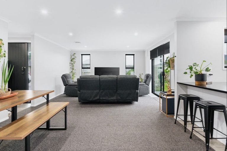 Photo of property in 19 Peake Road, Cambridge, Hamilton, 3283