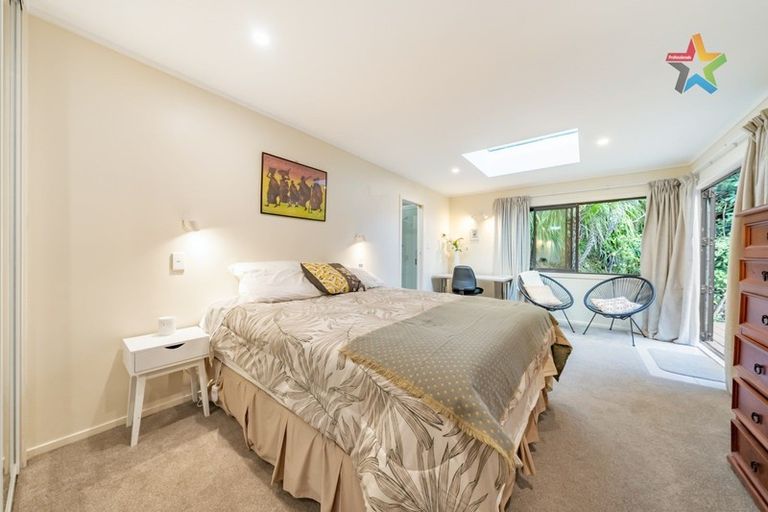 Photo of property in 9 Haven Grove, Naenae, Lower Hutt, 5011