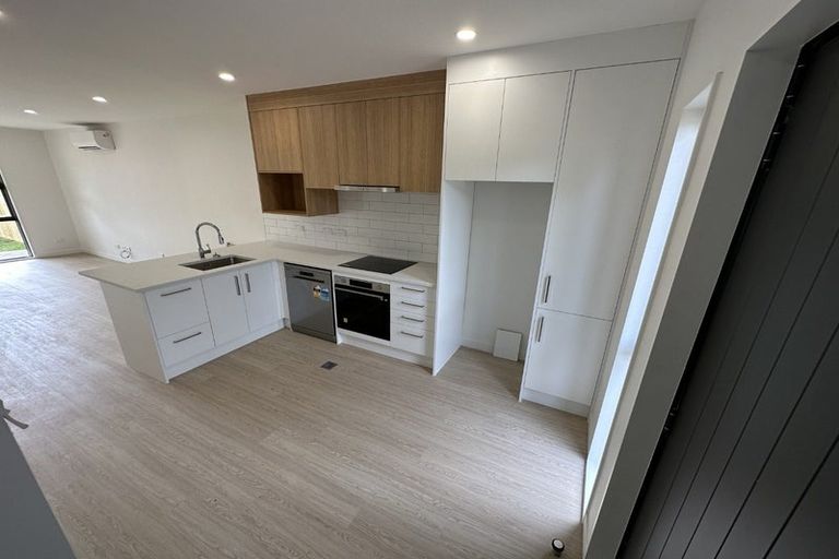 Photo of property in 2/10 Orchard Street, Wadestown, Wellington, 6012