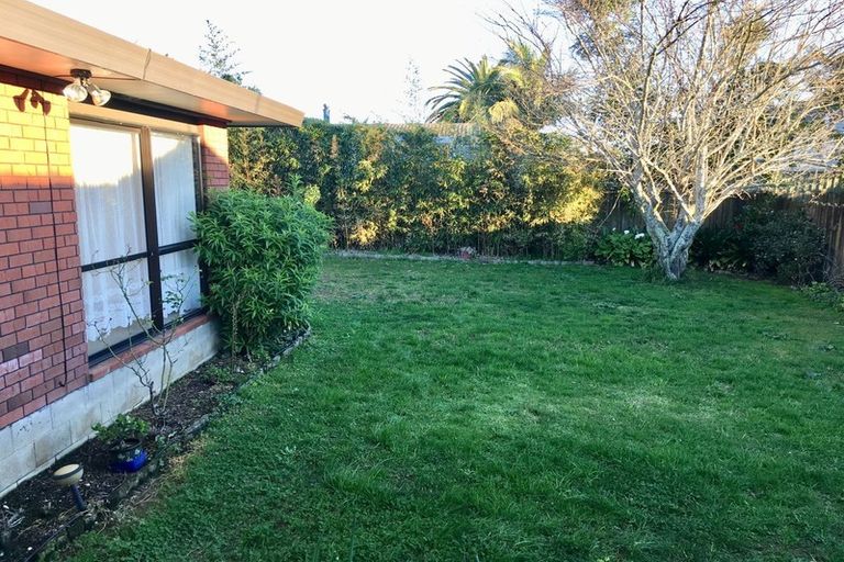 Photo of property in 20 Golfland Drive, Golflands, Auckland, 2013
