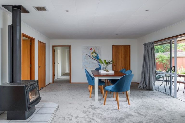 Photo of property in 44 Lysnar Street, Okitu, Gisborne, 4010