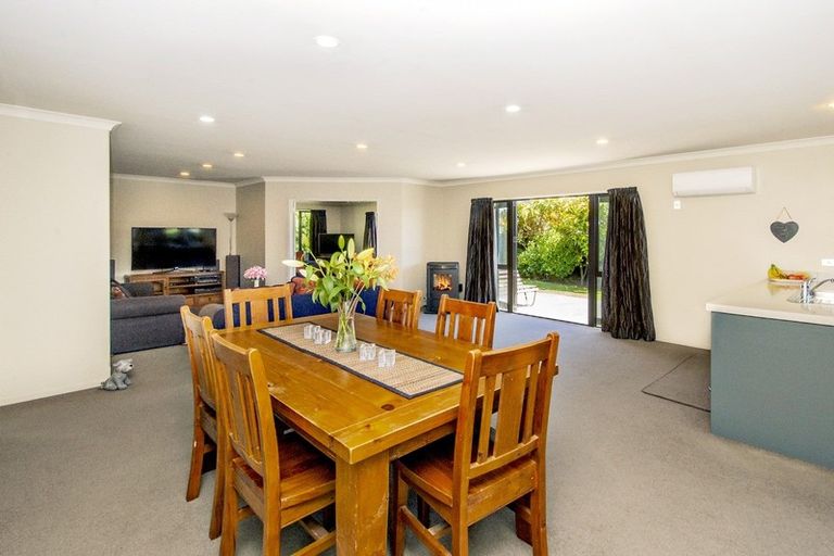 Photo of property in 14 Iraklis Close, Templeton, Christchurch, 8042
