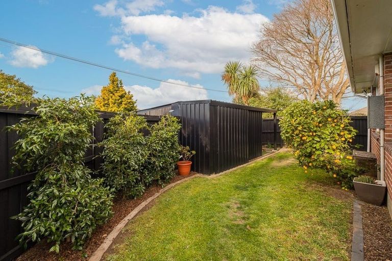 Photo of property in 1/31a Worthy Street, Ilam, Christchurch, 8041