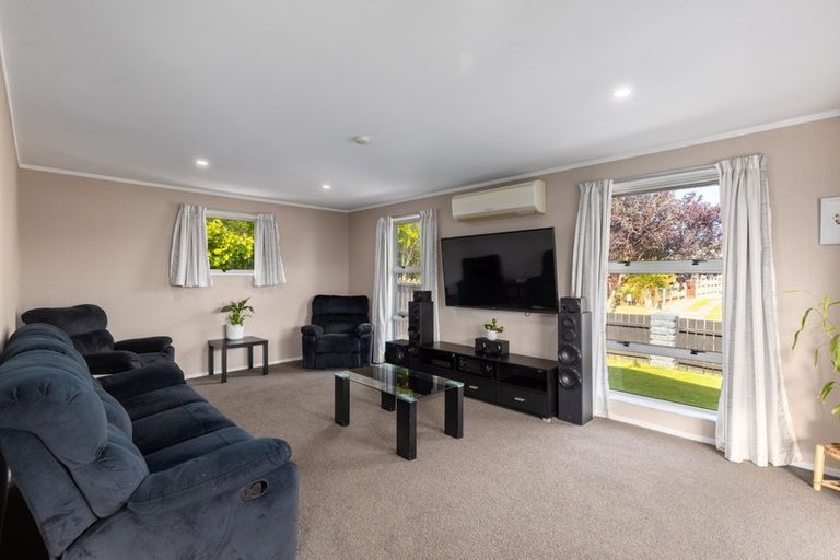 Photo of property in 2 Panckhurst Drive, Woodend, 7610