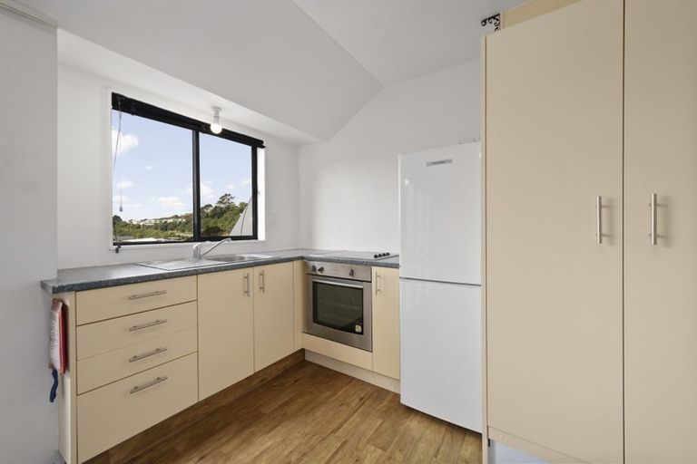 Photo of property in 37d Hindmarsh Street, Johnsonville, Wellington, 6037