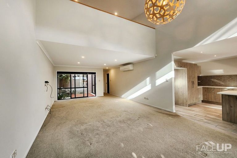 Photo of property in 28 Liquidambar Drive, Hobsonville, Auckland, 0616