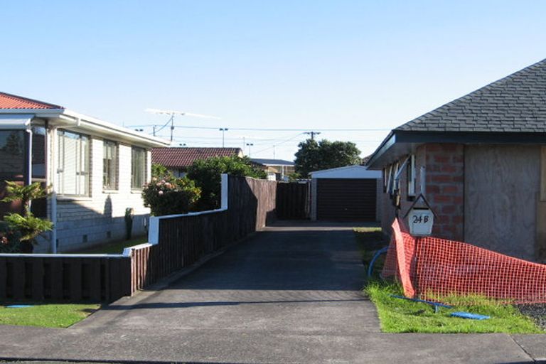 Property details for 24b Edward Avenue, Orewa, 0931