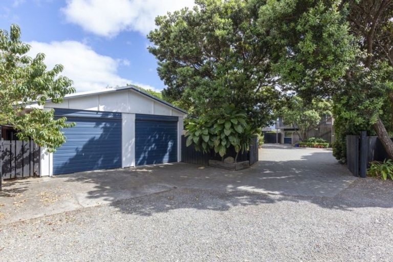 Photo of property in 219 Manly Street, Paraparaumu Beach, Paraparaumu, 5032
