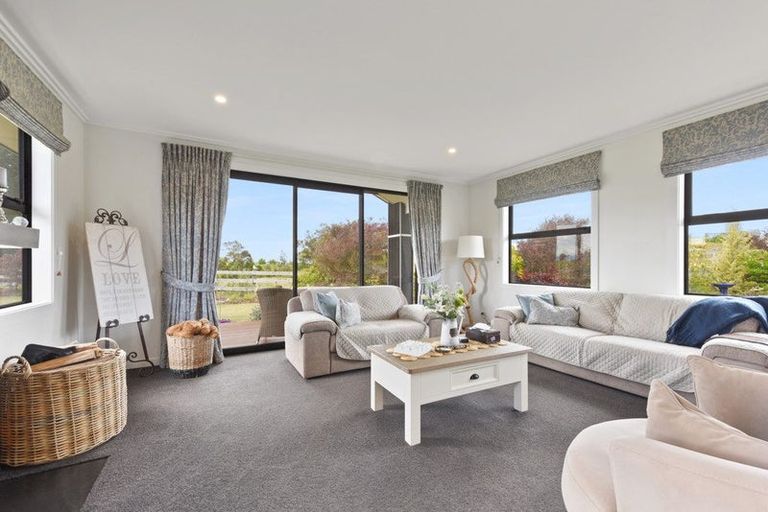 Photo of property in 6 Westmere Drive, Tasman, Upper Moutere, 7173