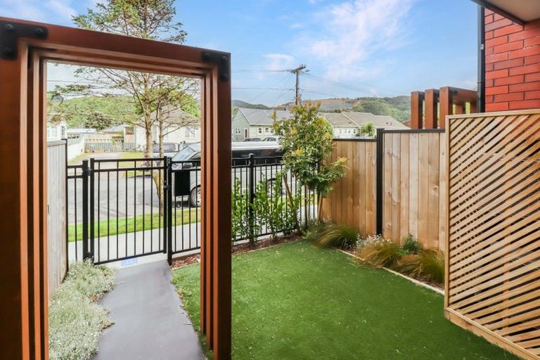 Photo of property in 4/14 Biddle Crescent, Taita, Lower Hutt, 5011