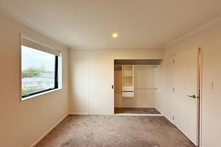 Photo of property in 5/31 Normandy Place, Henderson, Auckland, 0610