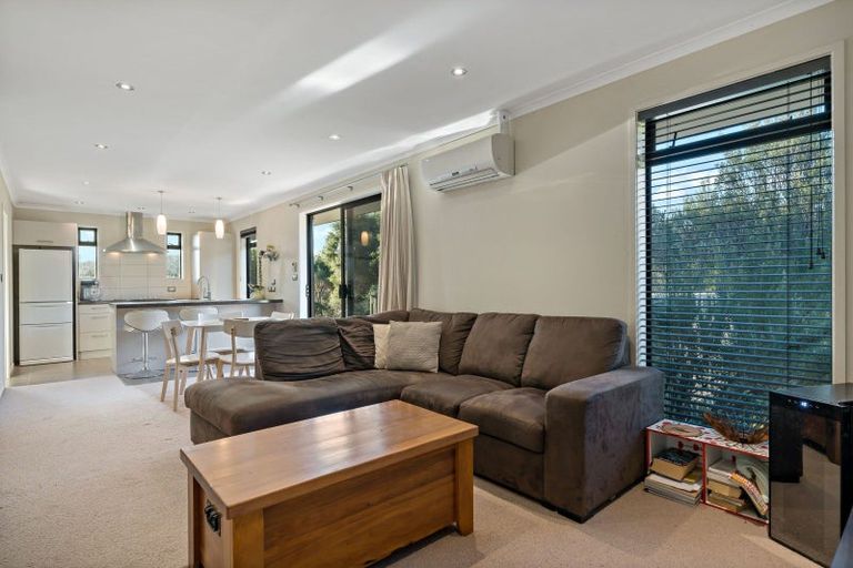 Photo of property in 69a Oraha Road, Kumeu, 0892