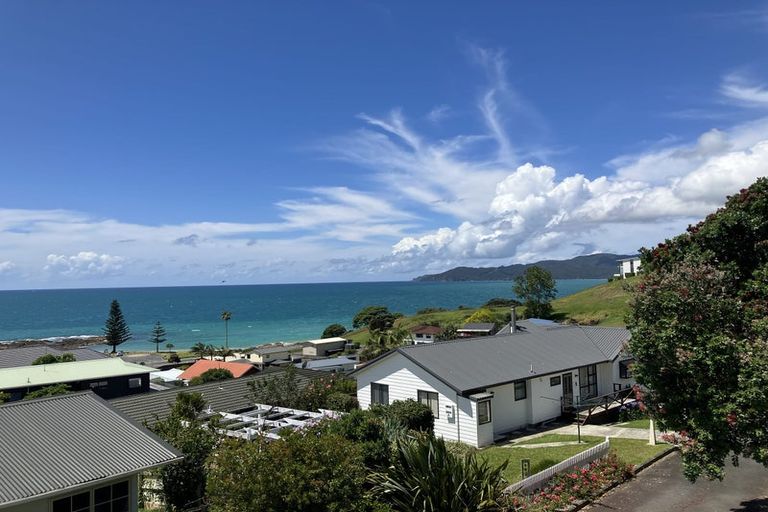 Photo of property in 43 Stratford Drive, Cable Bay, 0420