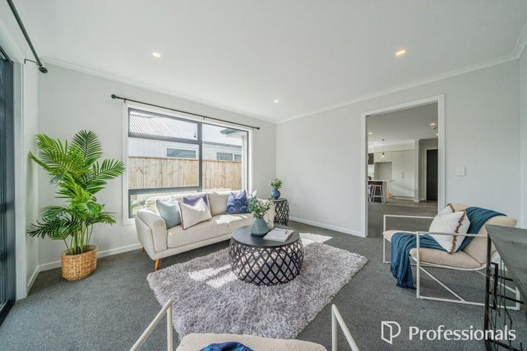 Photo of property in 6 Tarata Lane, Avalon, Lower Hutt, 5011