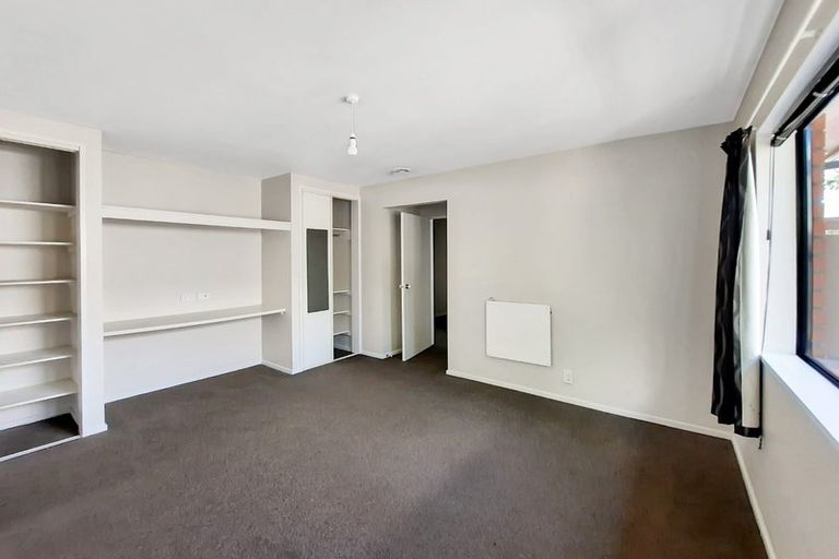 Photo of property in 1/174 Withells Road, Avonhead, Christchurch, 8042