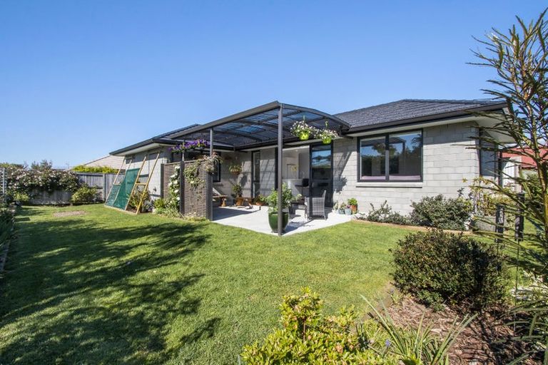 Photo of property in 2/10d Clive Road, Katikati, 3129