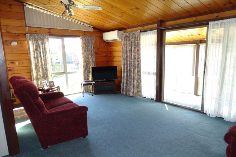 Photo of property in 2a Walmsley Crescent, Paeroa, 3600