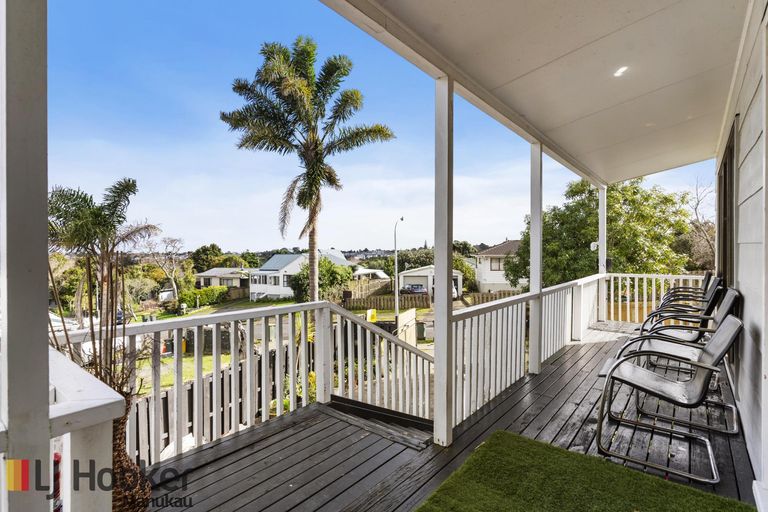 Photo of property in 232 Mahia Road, Weymouth, Auckland, 2103