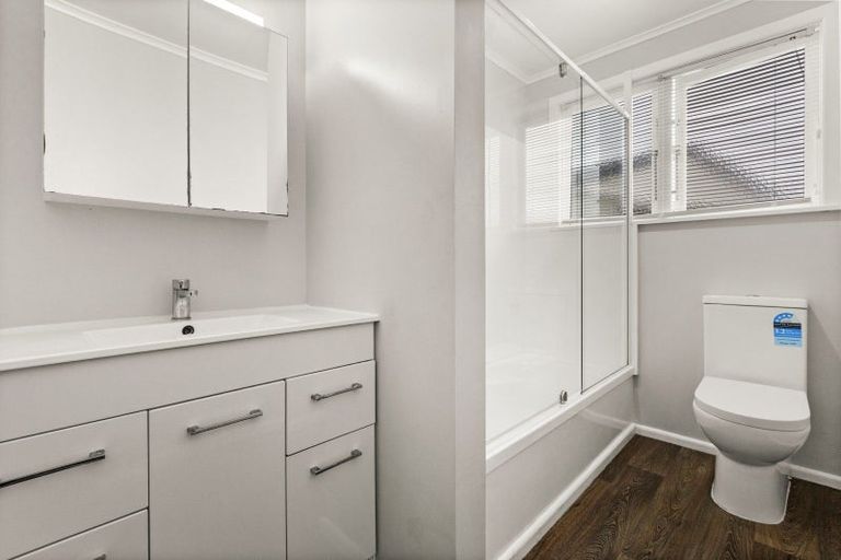 Photo of property in 15 Devon Street, Taradale, Napier, 4112