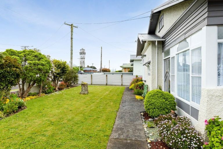 Photo of property in 22 Caledonia Street, Hawera, 4610