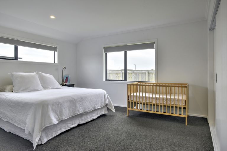 Photo of property in 15 Fantail Avenue, Carterton, 5713