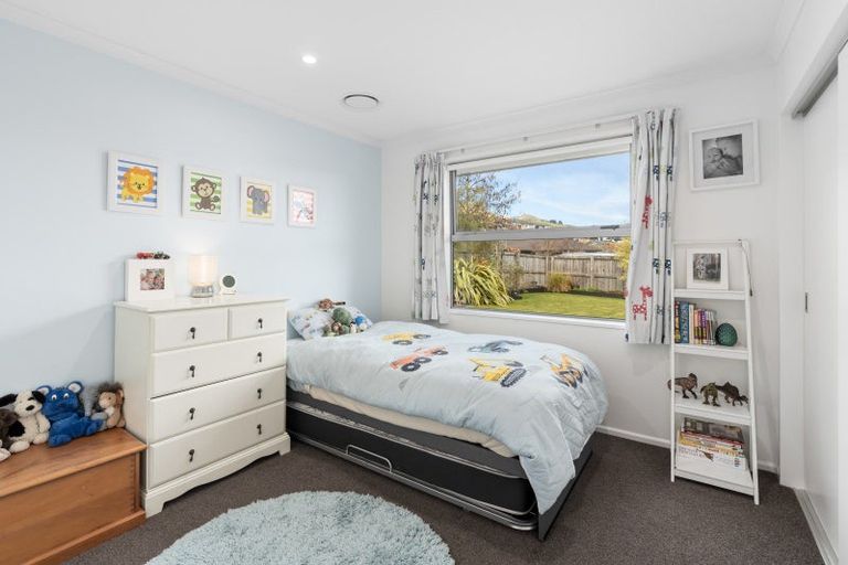 Photo of property in 35 Irwin Logan Drive, Mosgiel, 9024