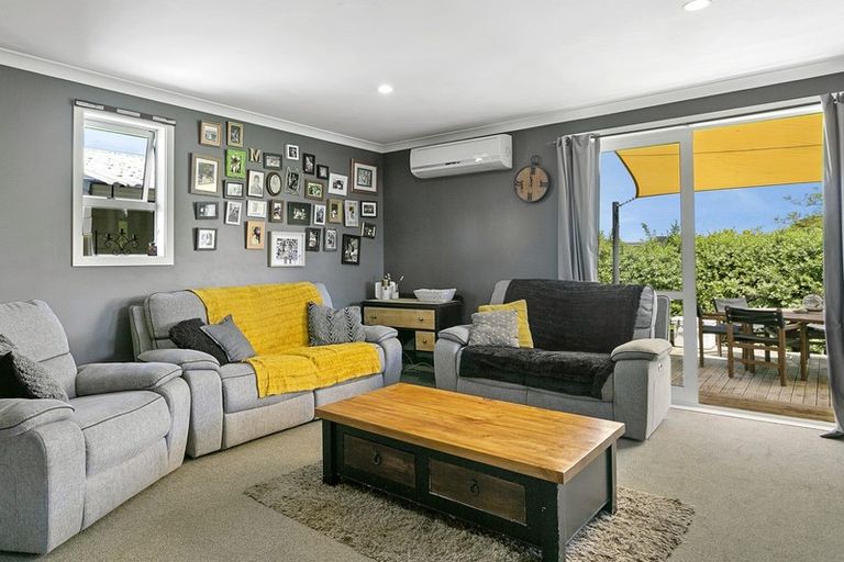 Photo of property in 2/120 Taupo View Road, Taupo, 3330