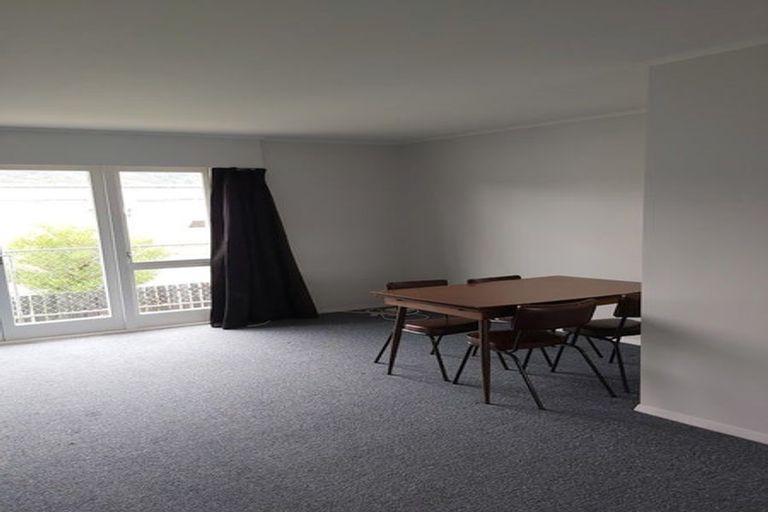Photo of property in Wellway Flats, 45 Mcparland Street, Ebdentown, Upper Hutt, 5018